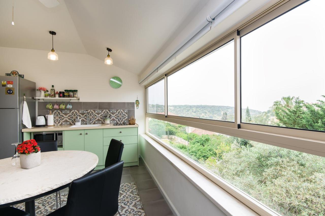 Homey Suite In Zichron Yaakov Zikhron Ya'akov Dış mekan fotoğraf